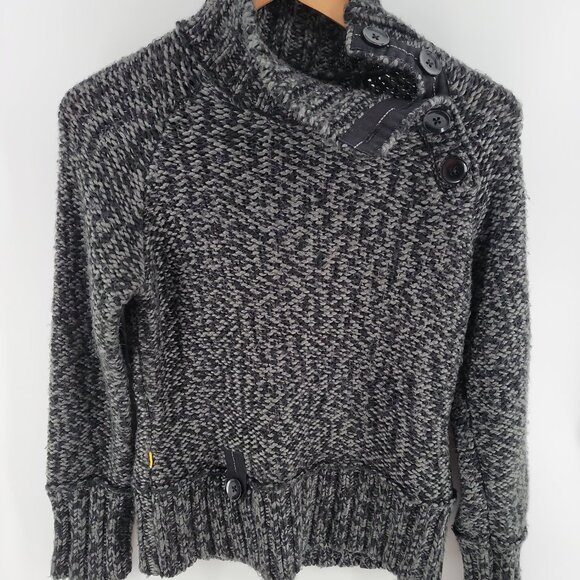 ✨ Lolé Wool-Blend Asymmetric Button Neck Sweater – Size M – Charcoal Knit ✨ - Picture 2 of 10